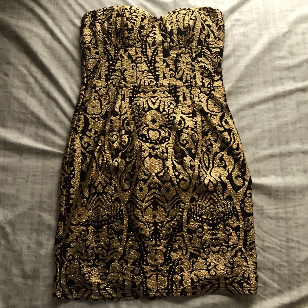 Gianni bini strapless gold black short dress